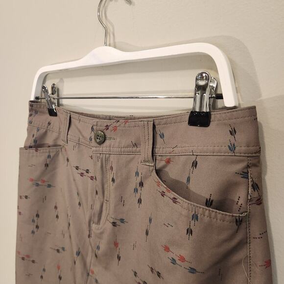 Eddie Bauer Skort Green Arrow Hiking Fishing Camping Glamping Outdoors - Size 4 - Picture 3 of 7